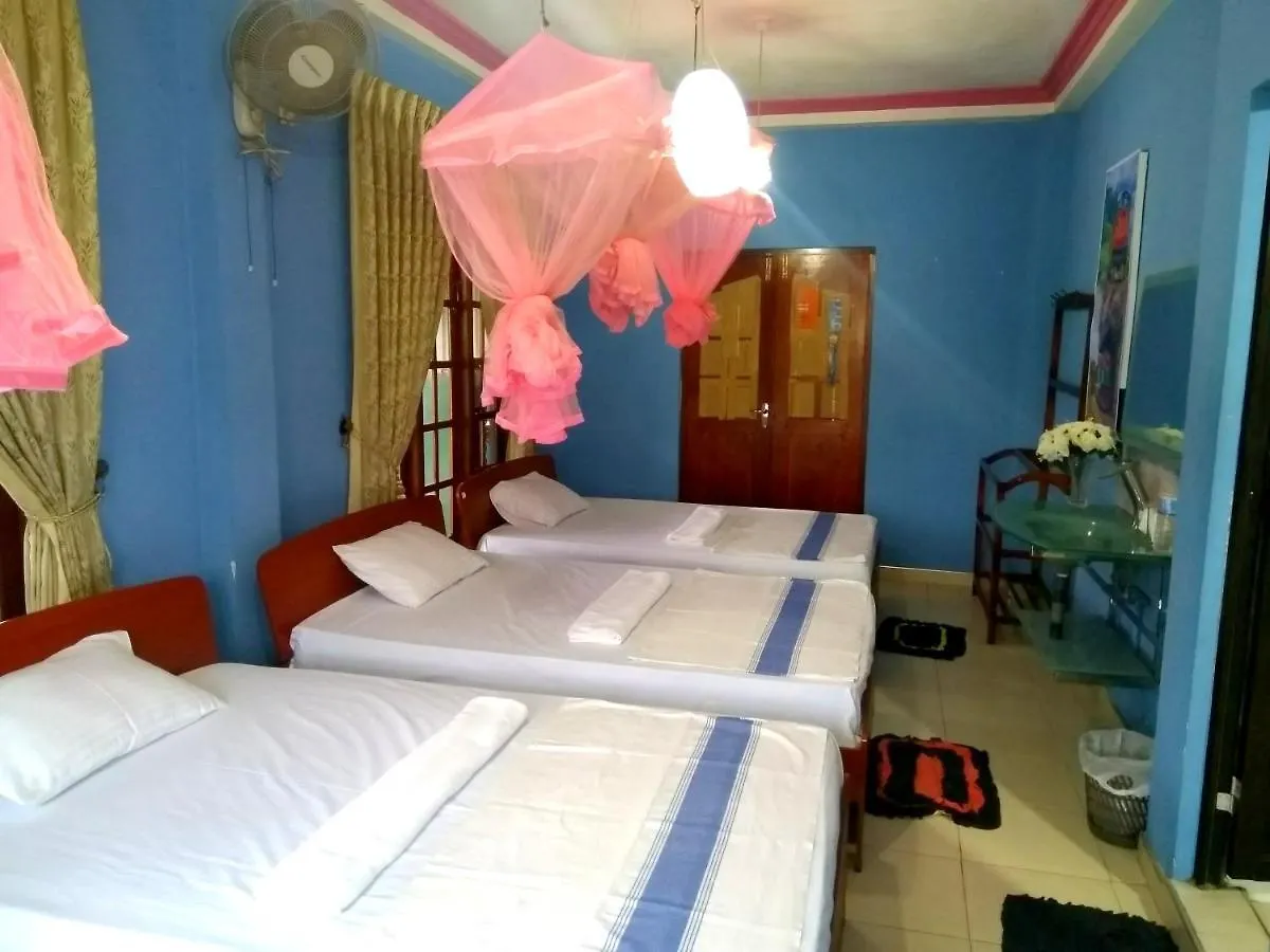 Kandy Railway Lodge & Hostel Sri Lanka