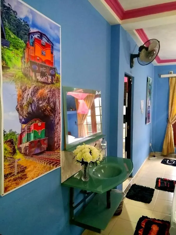 Kandy Railway Lodge & Hostel