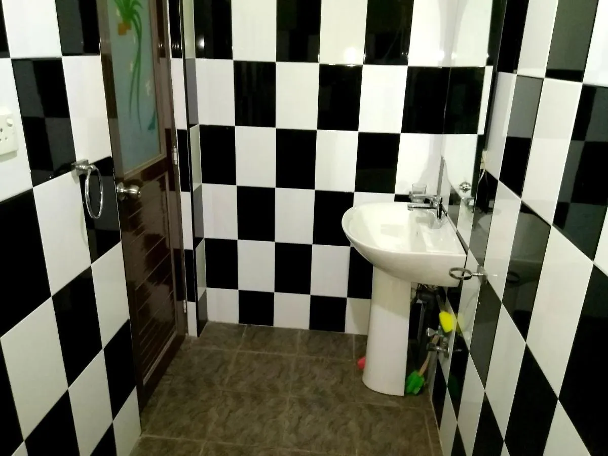 Kandy Railway Lodge & Hostel